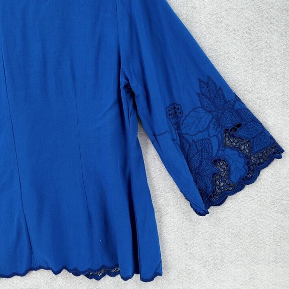 Soft Surroundings Blouse Womens‎ SMALL Blue Embroidery 3/4 Sleeve Button Rayon - Picture 9 of 14